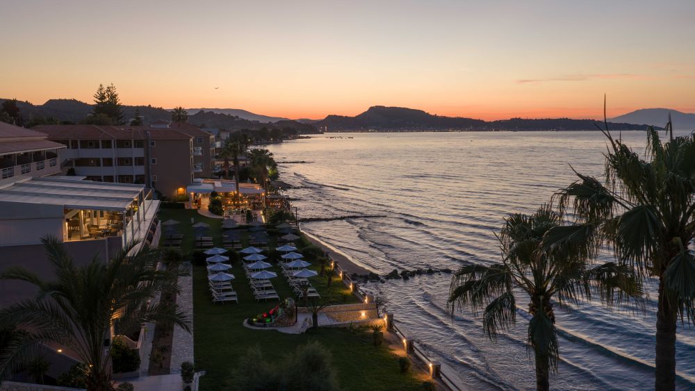 Anemona Beach Hotel