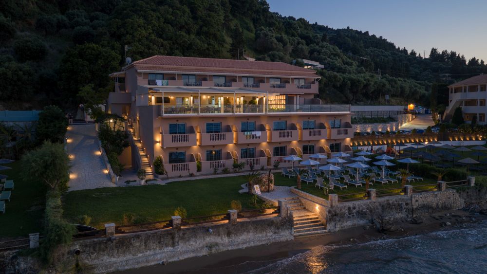 Anemona Beach Hotel