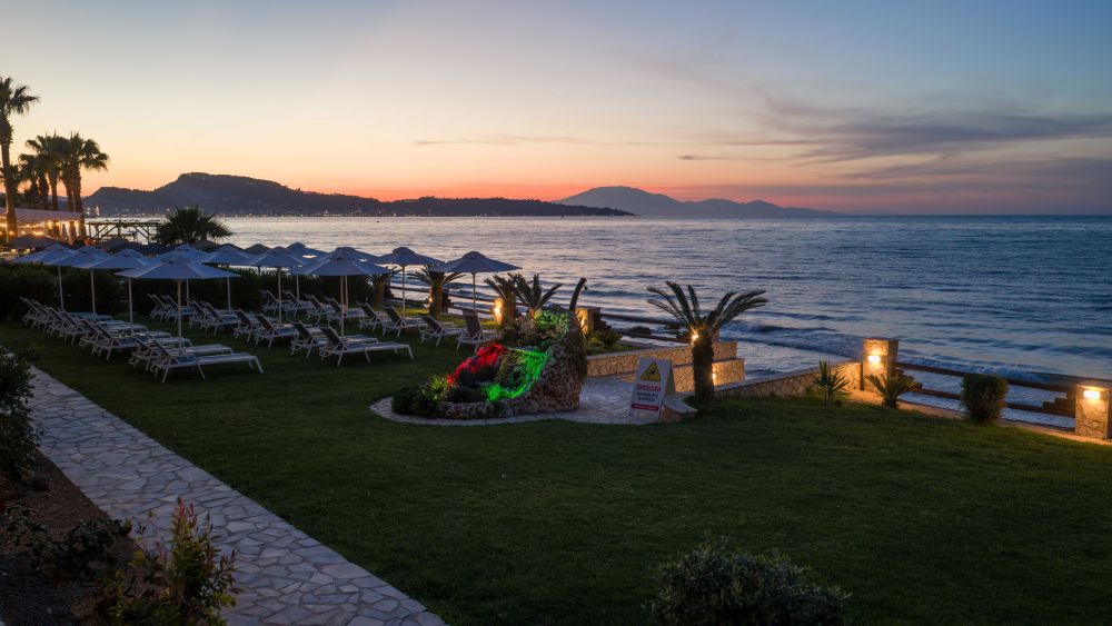 Anemona Beach Hotel