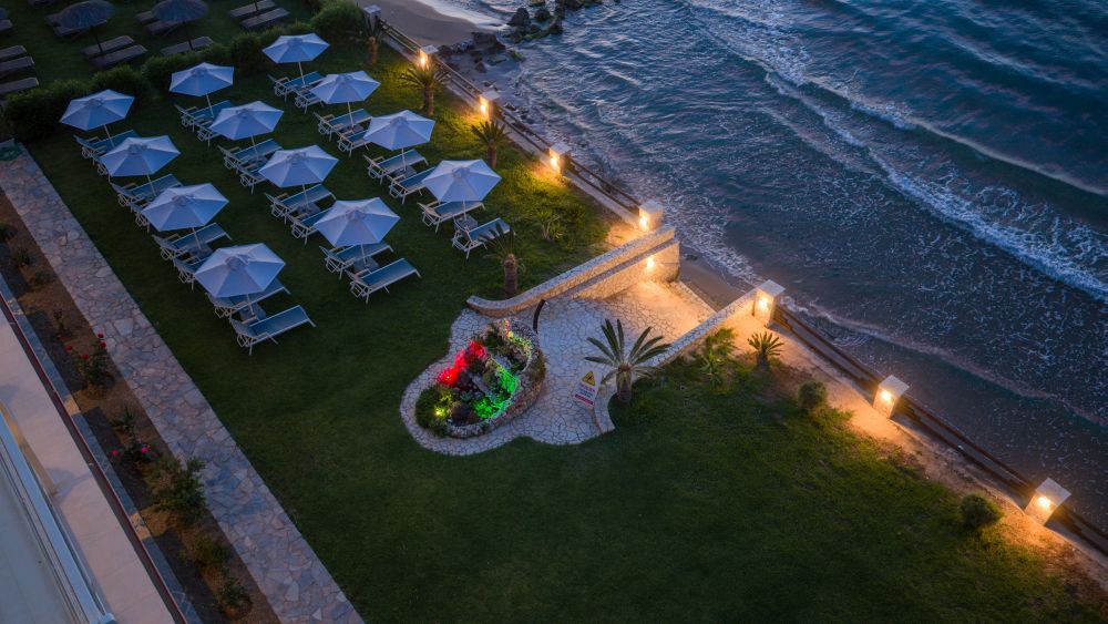Anemona Beach Hotel